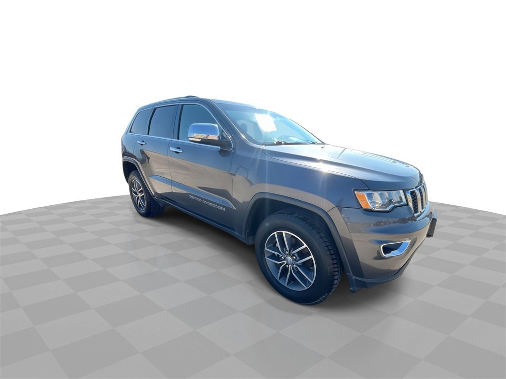 2017 Jeep Grand Cherokee Limited photo 2