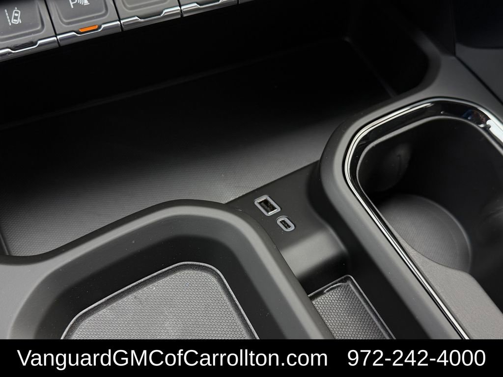 2026 GMC Sierra 2500HD AT4 - Photo 17