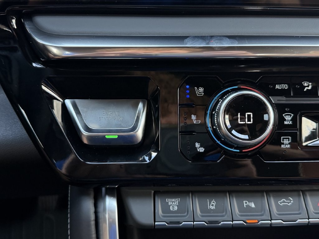 2026 GMC Sierra 2500HD Denali Ultimate - Photo 18