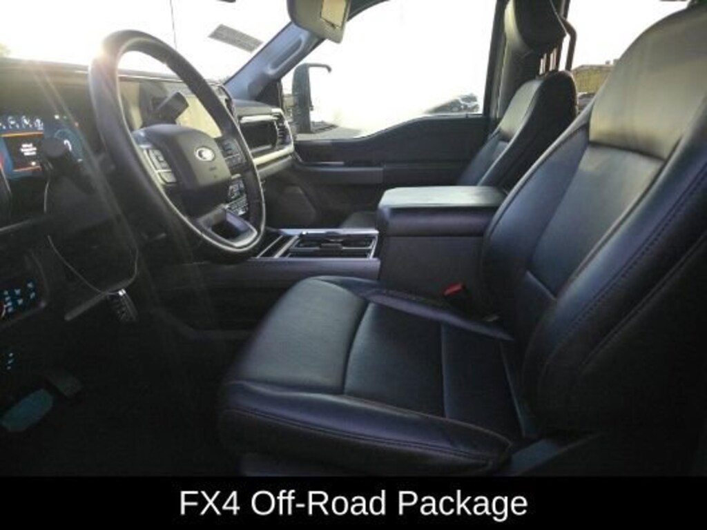 Used 2025 Ford F-250 Lariat Truck