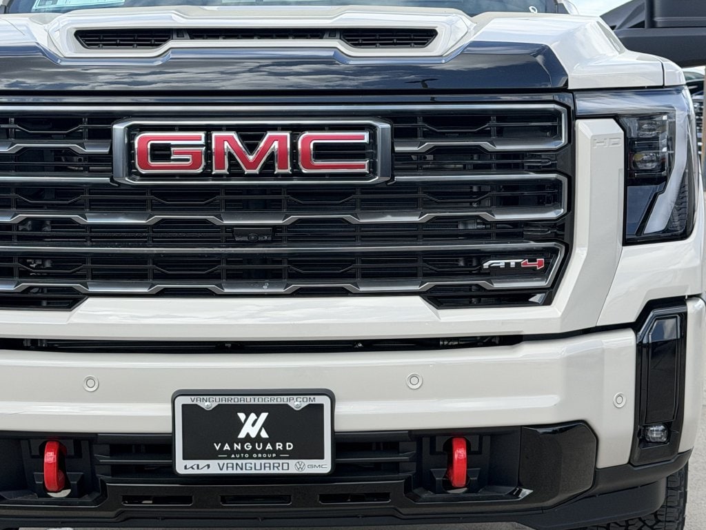 2026 GMC Sierra 2500HD AT4 - Photo 8