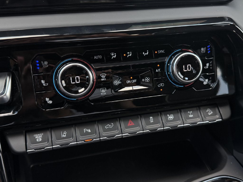 2026 GMC Sierra 2500HD AT4X - Photo 16