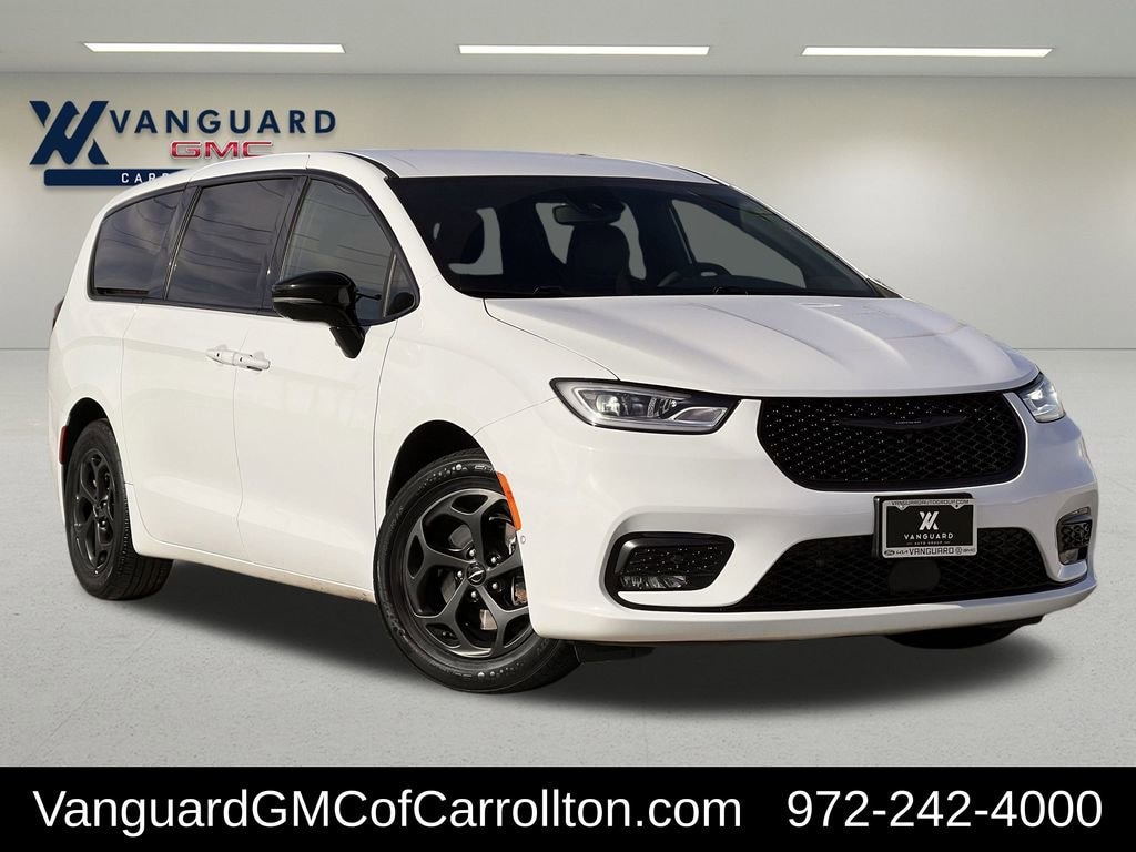 Used 2024 Chrysler Pacifica Hybrid S Appearance Pkg