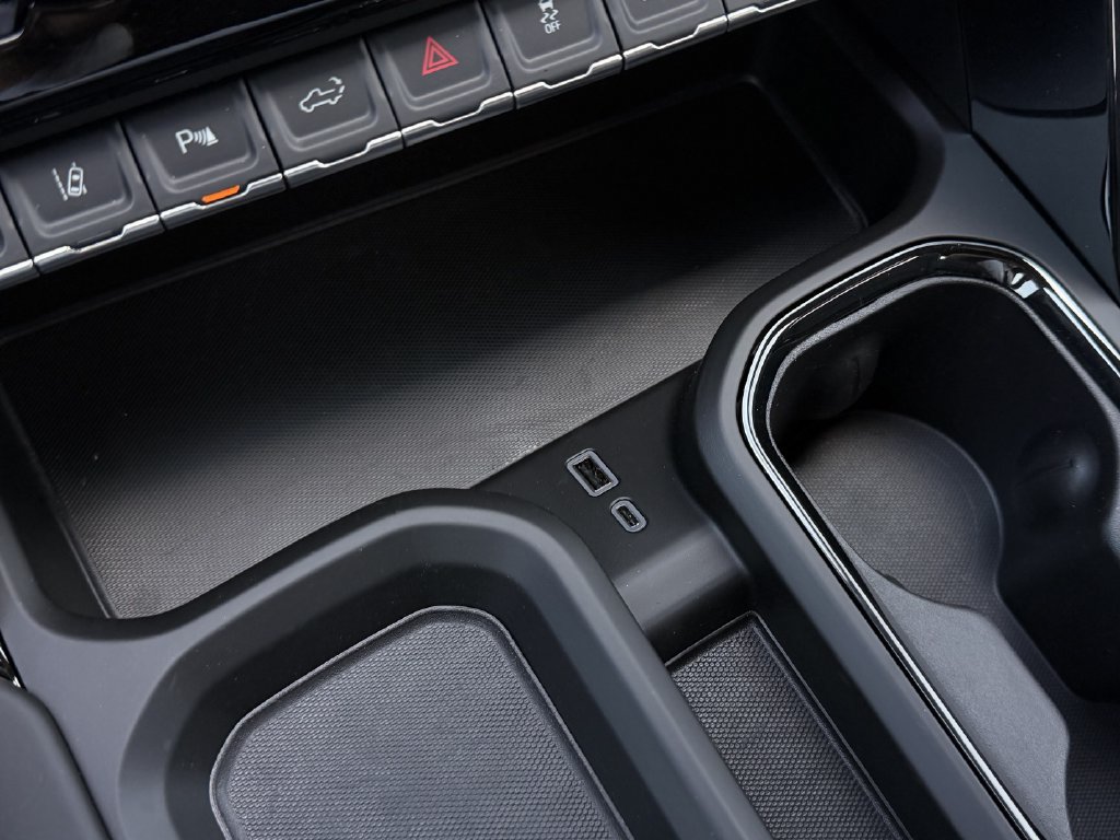 2026 GMC Sierra 2500HD AT4X - Photo 17