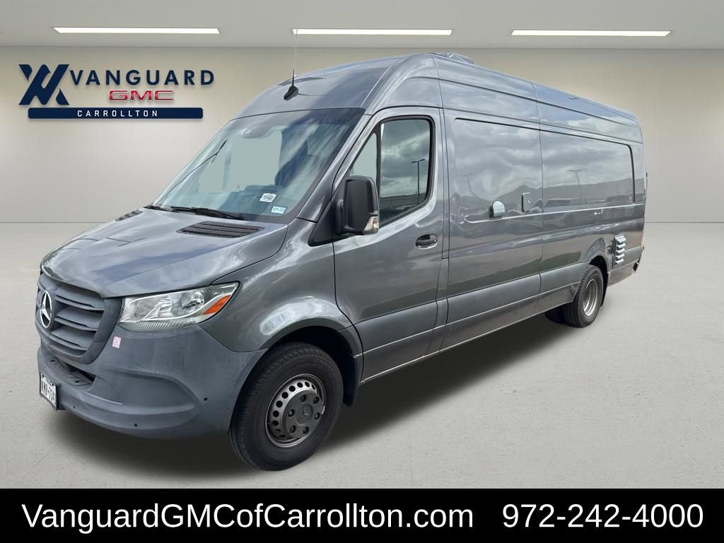 2021 Mercedes-Benz Sprinter 4500 170 Ext WB 3.0D High Roof's photo