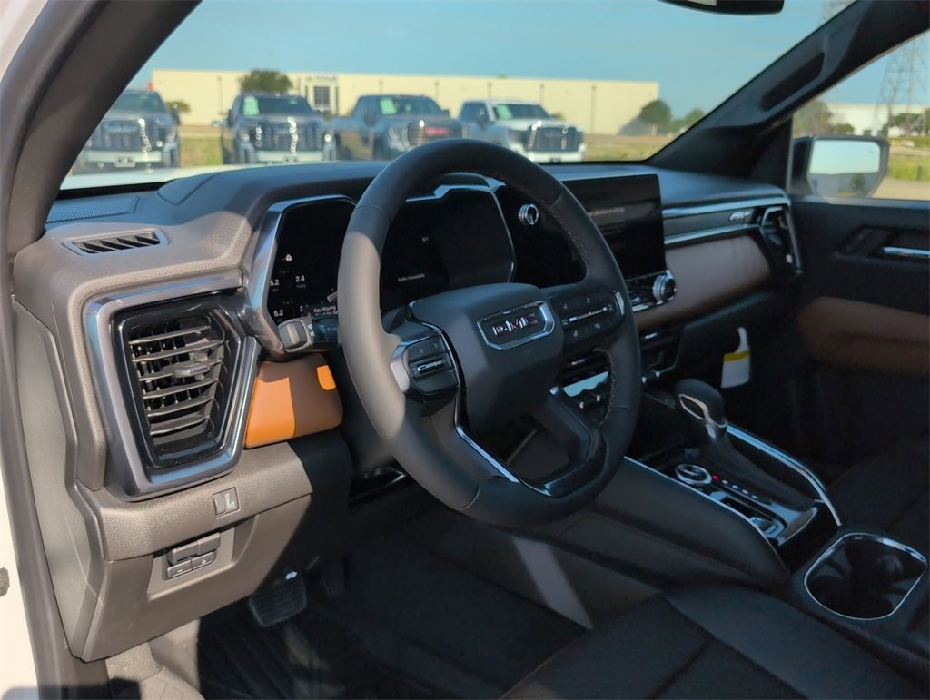 2026 Gmc Canyon AT4 photo 2
