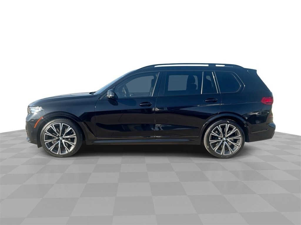2021 Bmw X7 M50i photo 2