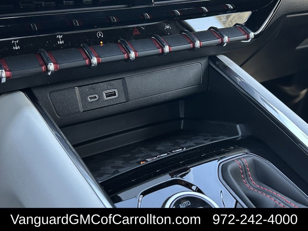 2026 GMC Canyon AT4X - Photo 18