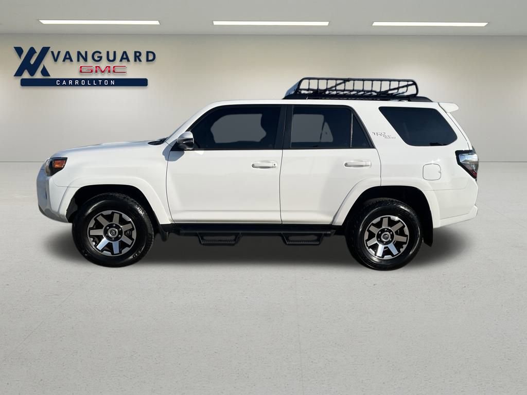 2023 Toyota 4Runner TRD Premium photo 2