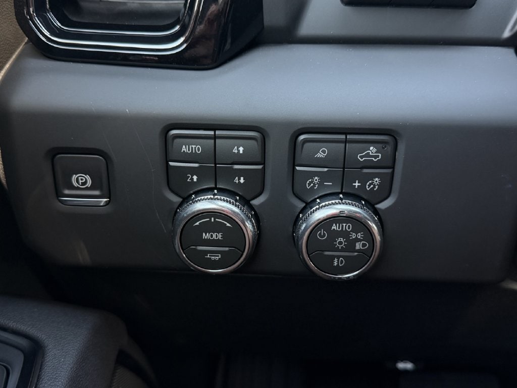 2026 GMC Sierra 2500HD AT4 - Photo 19