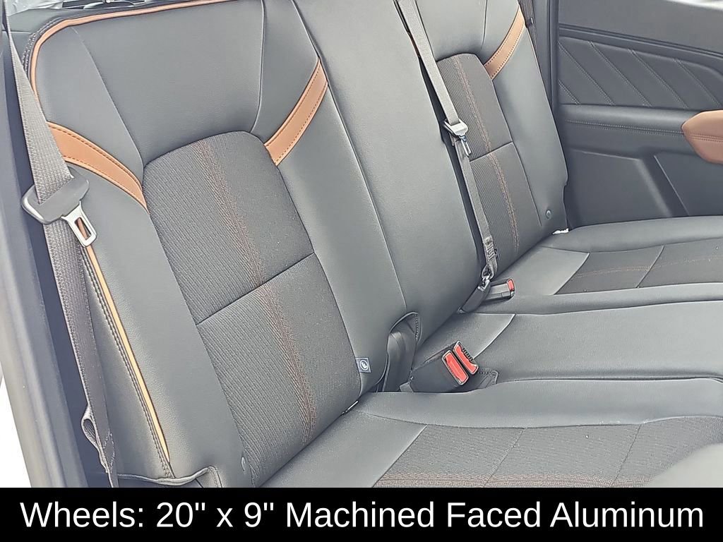 2025 GMC Canyon AT4 - Photo 38