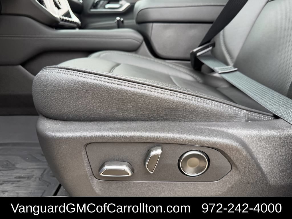 2026 GMC Yukon XL Denali - Photo 32