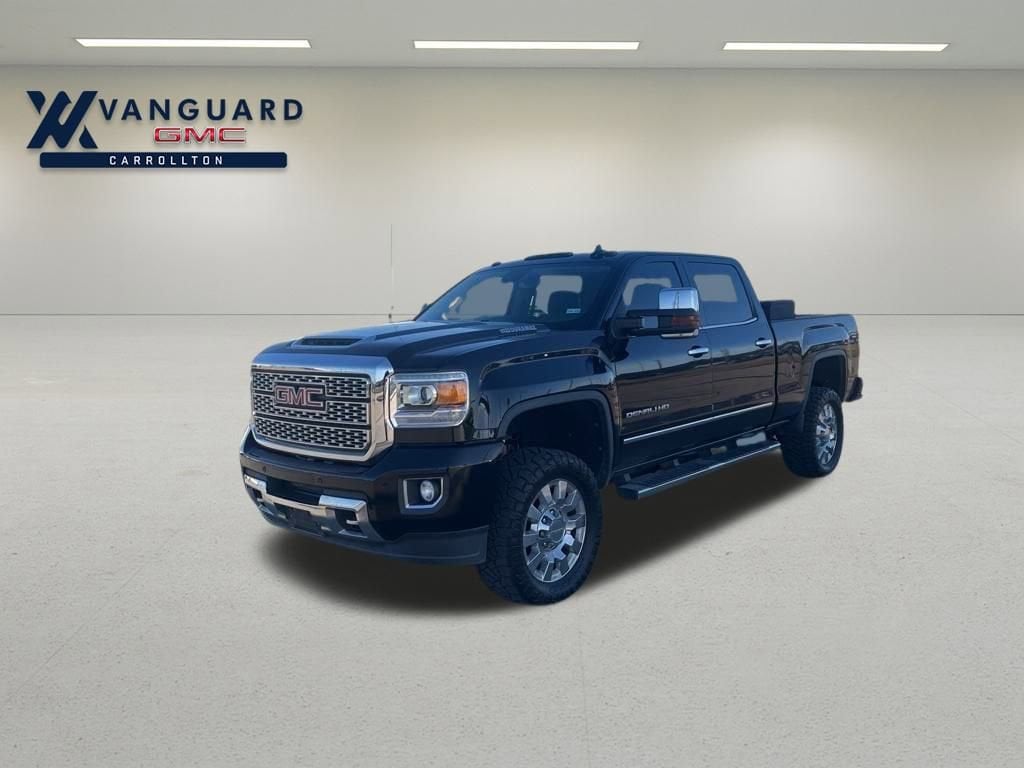 2018 GMC Sierra Denali's photo