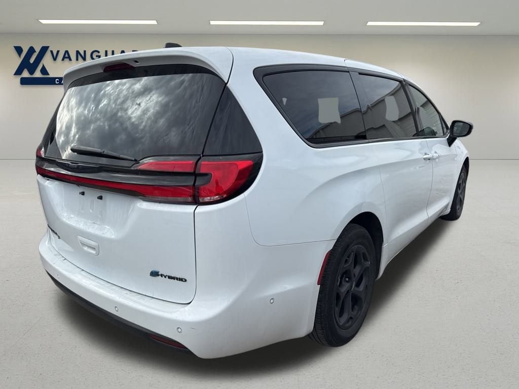 Used 2024 Chrysler Pacifica Hybrid S Appearance Pkg