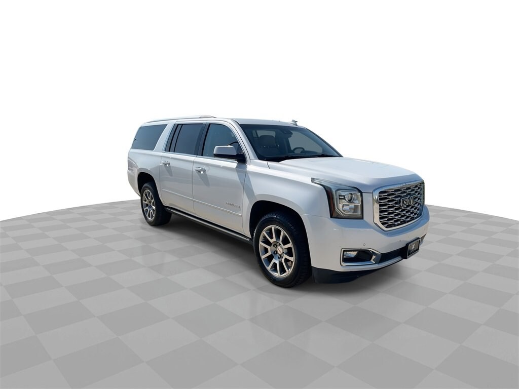 2019 Gmc Yukon XL Denali photo 2