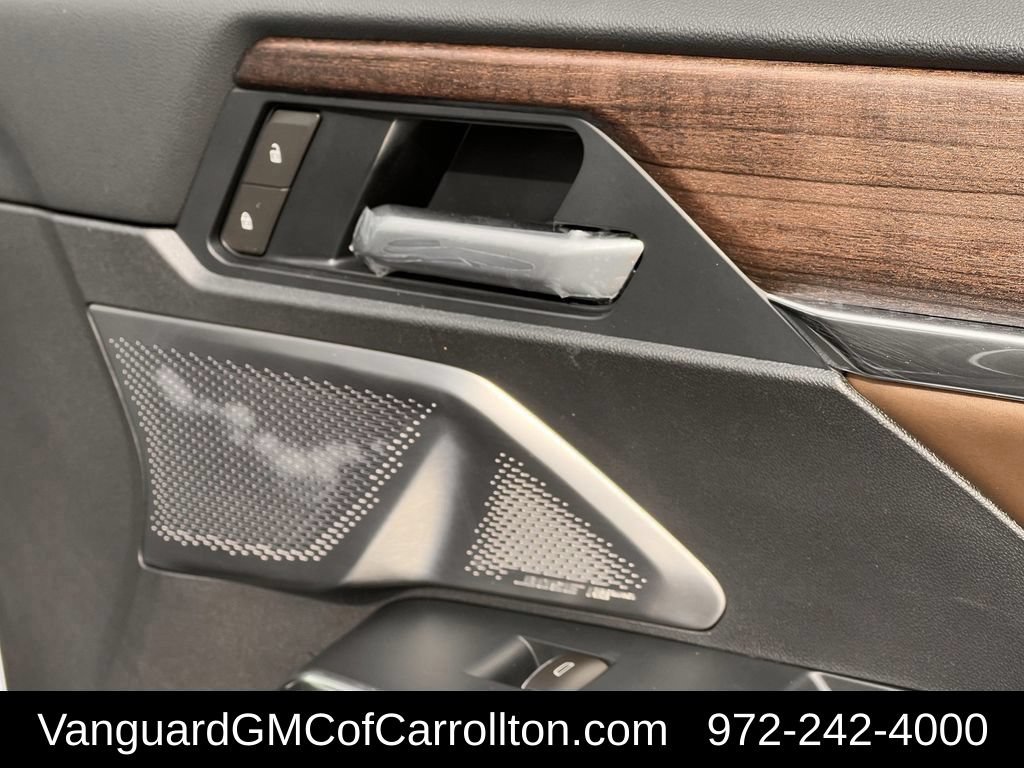 2026 GMC Acadia Denali Ultimate - Photo 23