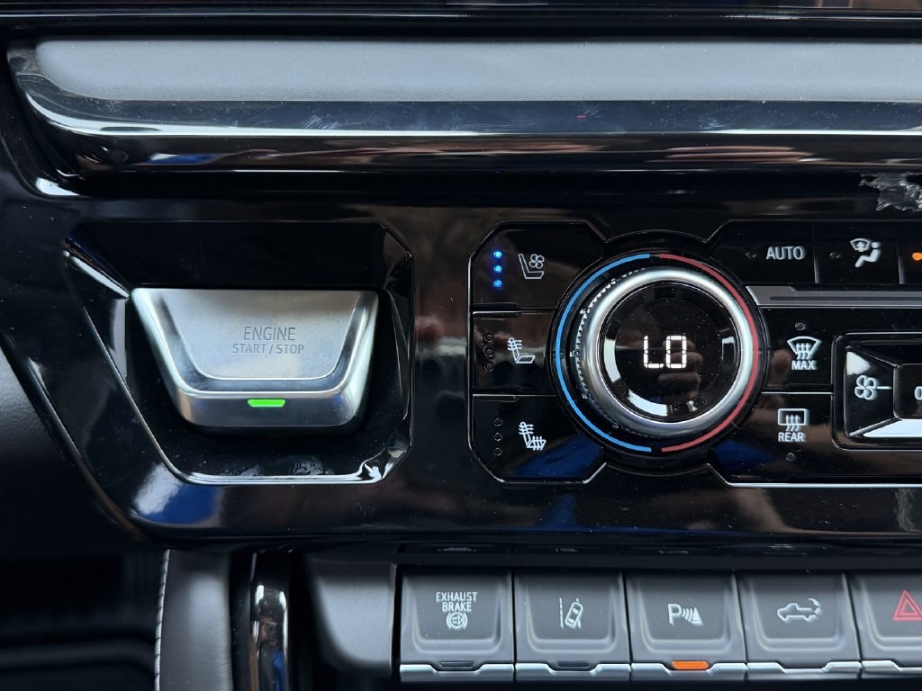 2026 GMC Sierra 2500HD AT4X - Photo 18