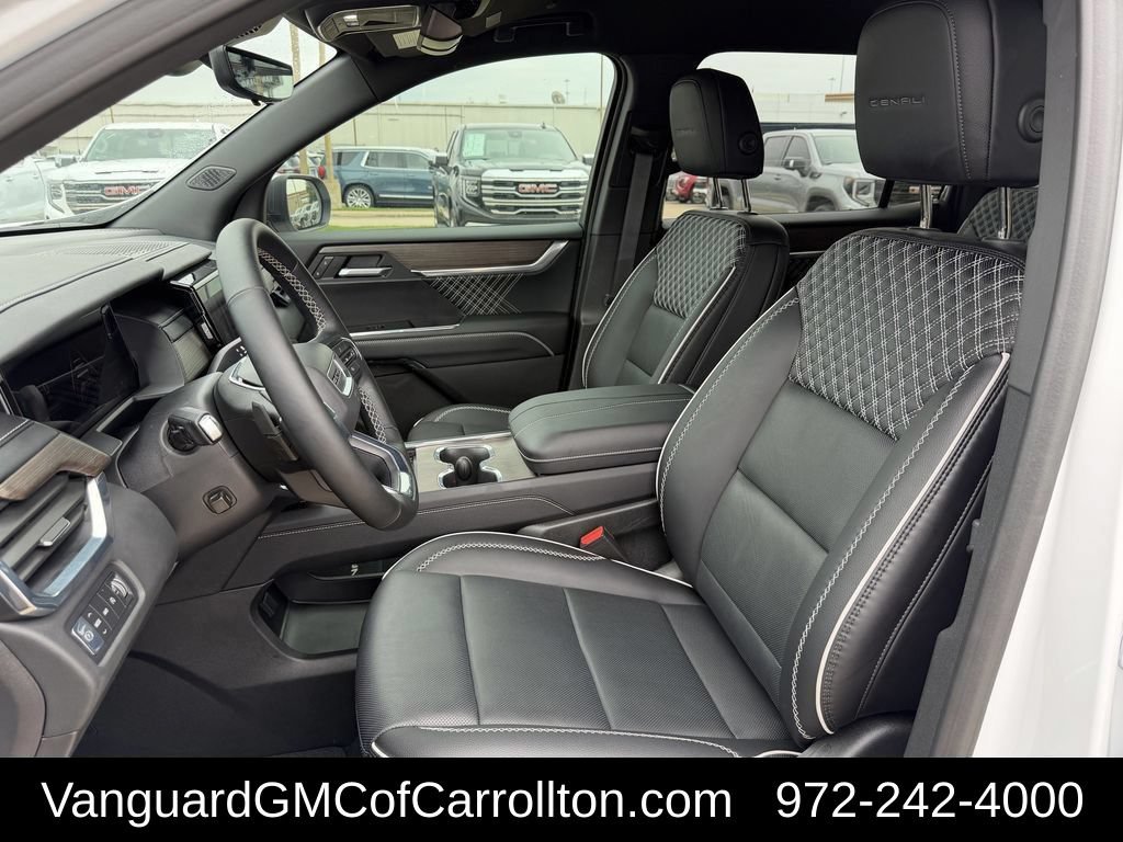 2026 GMC Acadia Denali - Photo 22