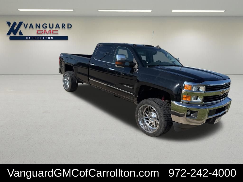 2015 Chevrolet Silverado HD LTZ 4WD Crew Cab Long Box SRW w R6Q's photo