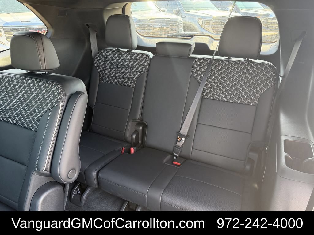 2026 GMC Acadia Denali - Photo 27