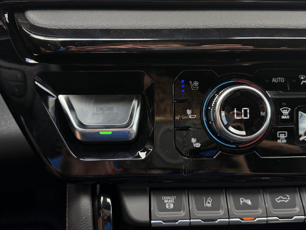 2026 GMC Sierra 2500HD AT4 - Photo 18