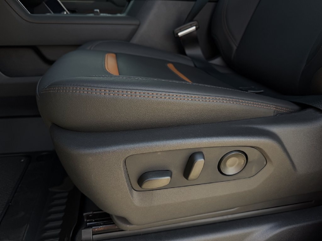 2026 GMC Sierra 2500HD AT4 - Photo 23