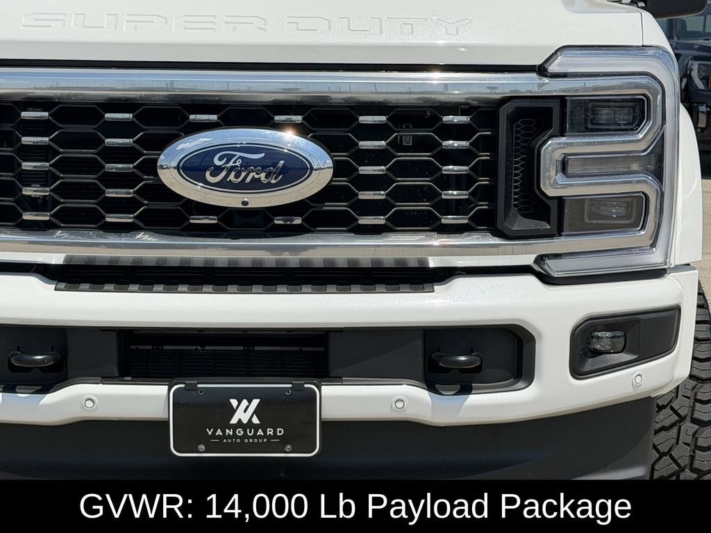 Used 2025 Ford F-450 Platinum Truck