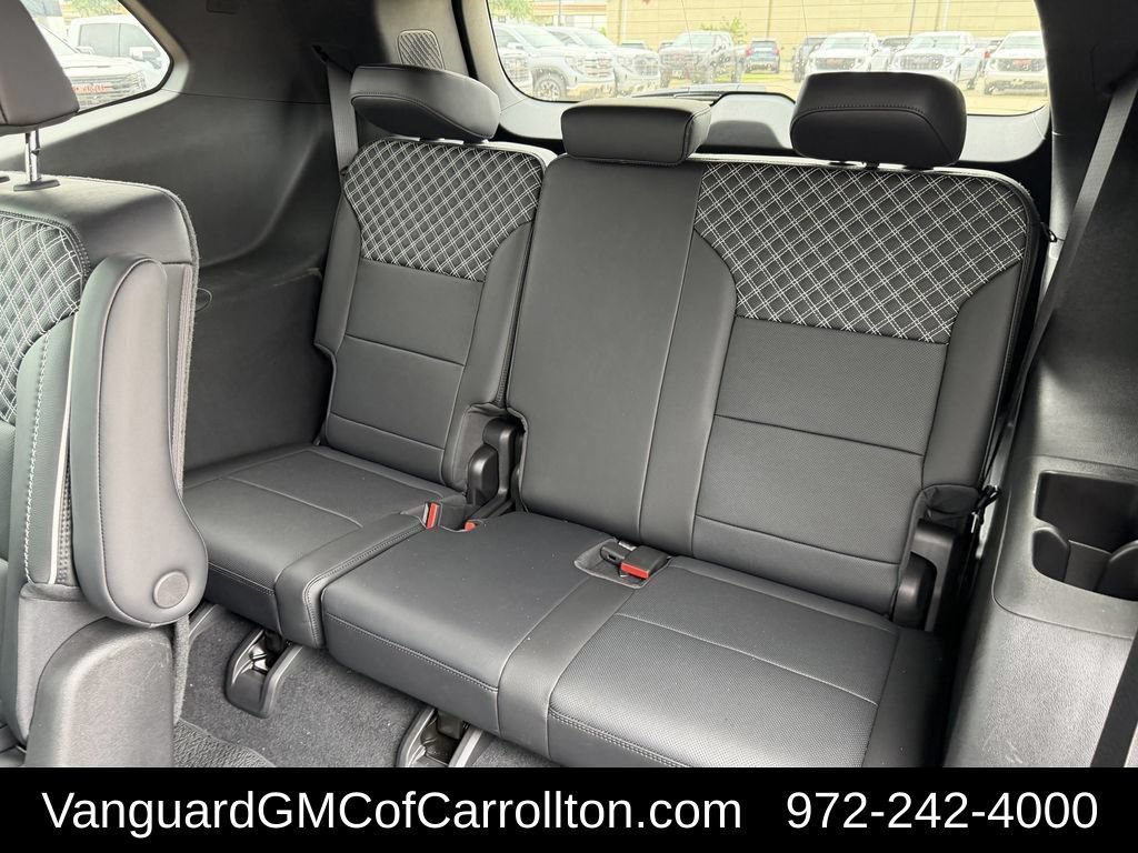 2026 GMC Acadia Denali - Photo 25