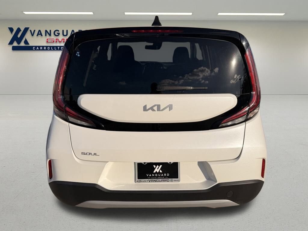 Used 2023 Kia Soul LX Crossover