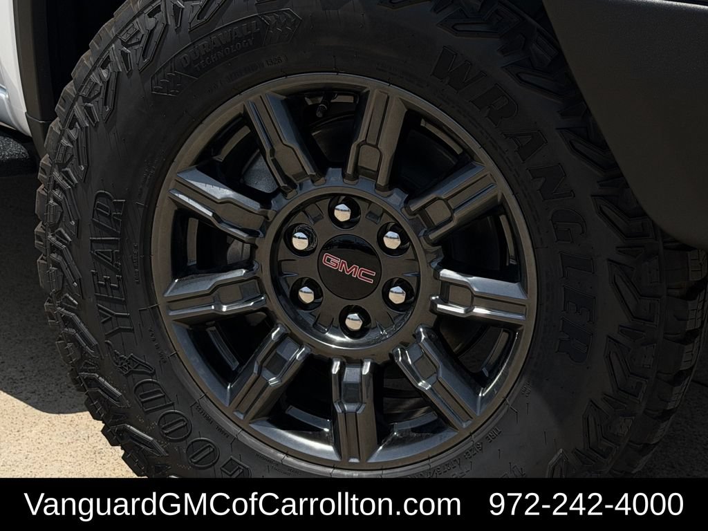 2026 GMC Sierra 1500 AT4X - Photo 9
