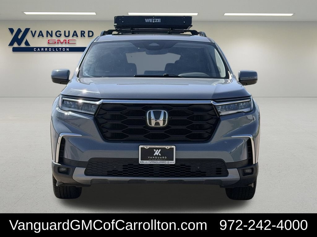 Used 2025 Honda Pilot Touring SUV