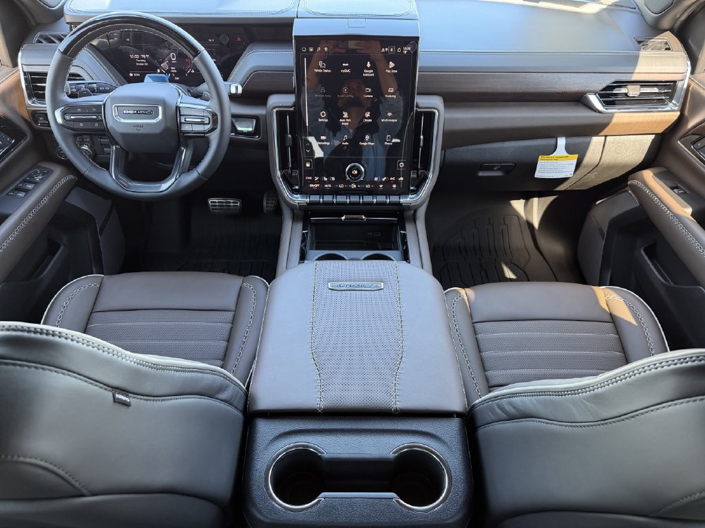 2027 GMC Yukon Denali Ultimate - Photo 10