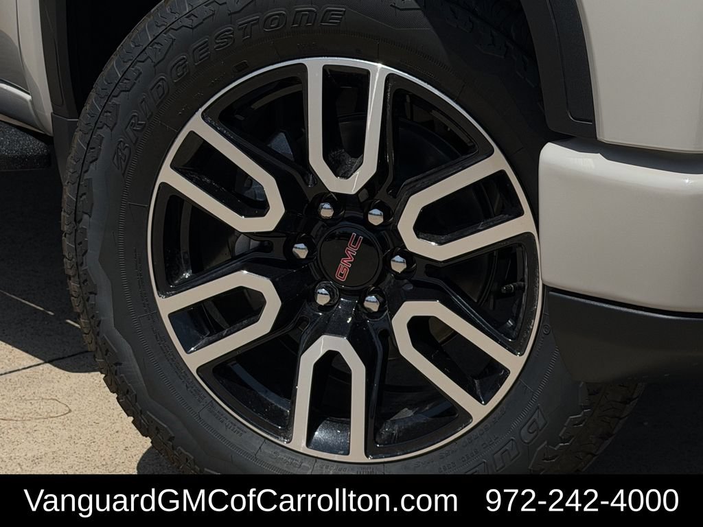 2026 GMC Sierra 1500 AT4 - Photo 9
