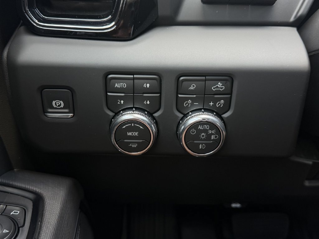 2026 GMC Sierra 2500HD AT4X - Photo 19