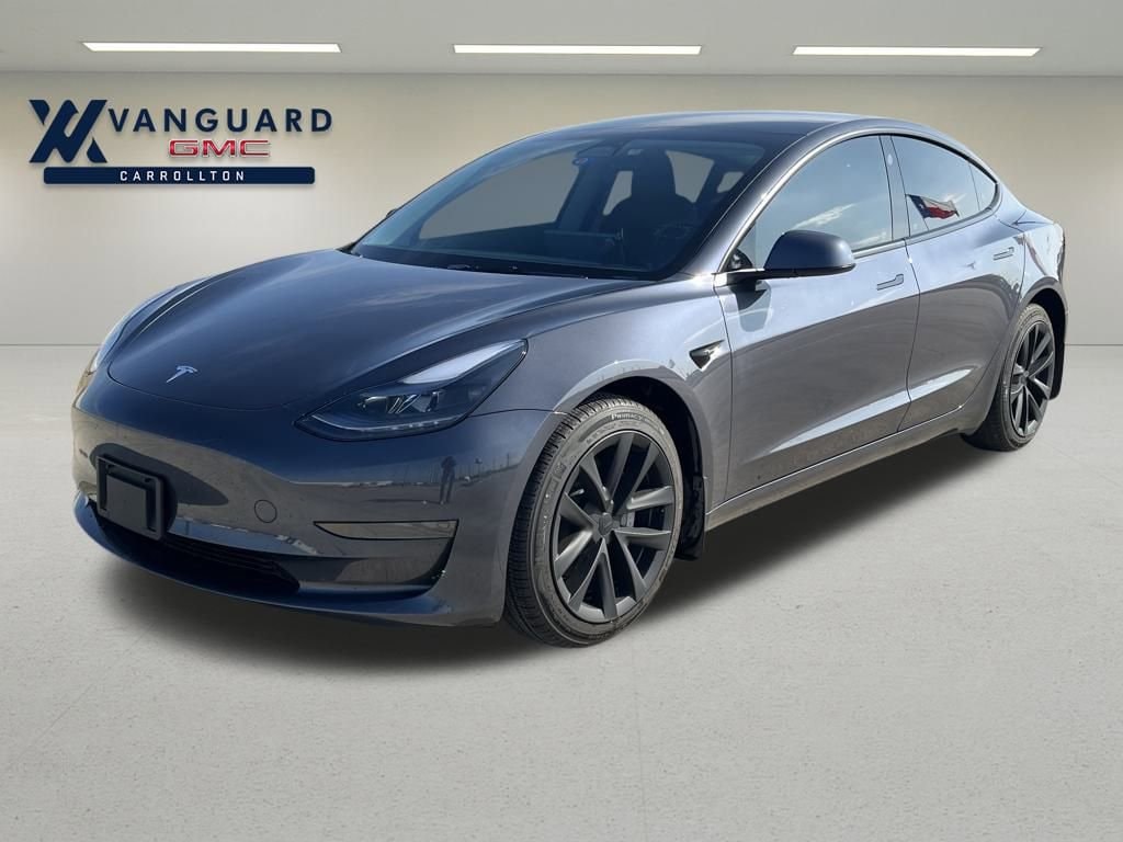 2023 Tesla Model 3 Base's photo