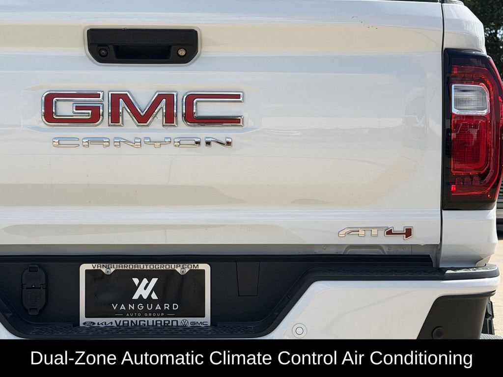 2026 GMC Canyon AT4 - Photo 8