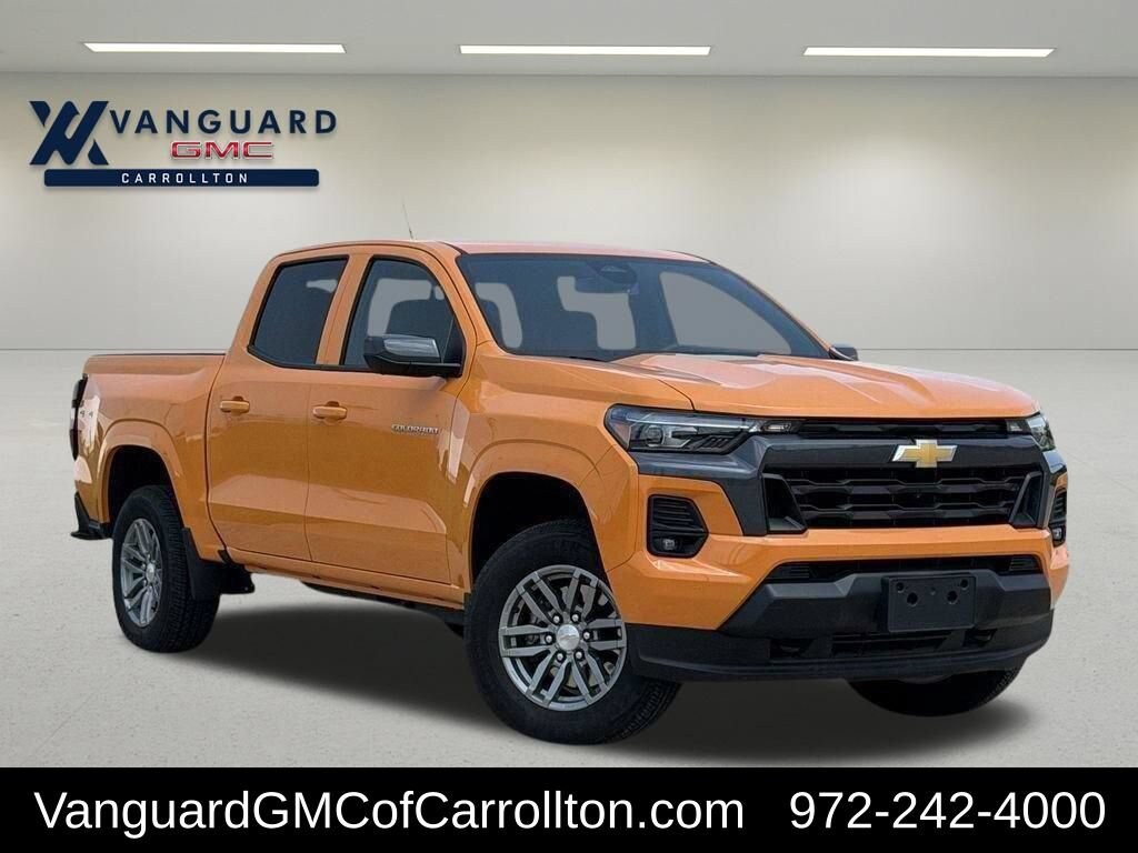 Used 2025 Chevrolet Colorado WT/LT Truck