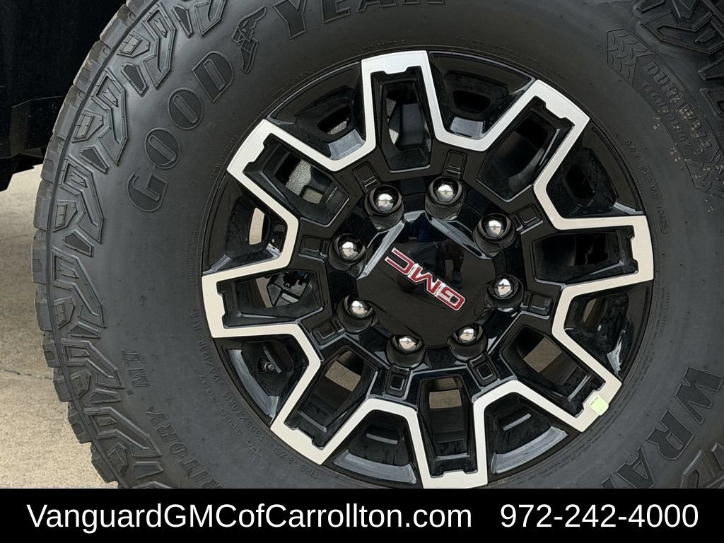 2026 GMC Sierra 2500HD AT4X - Photo 9