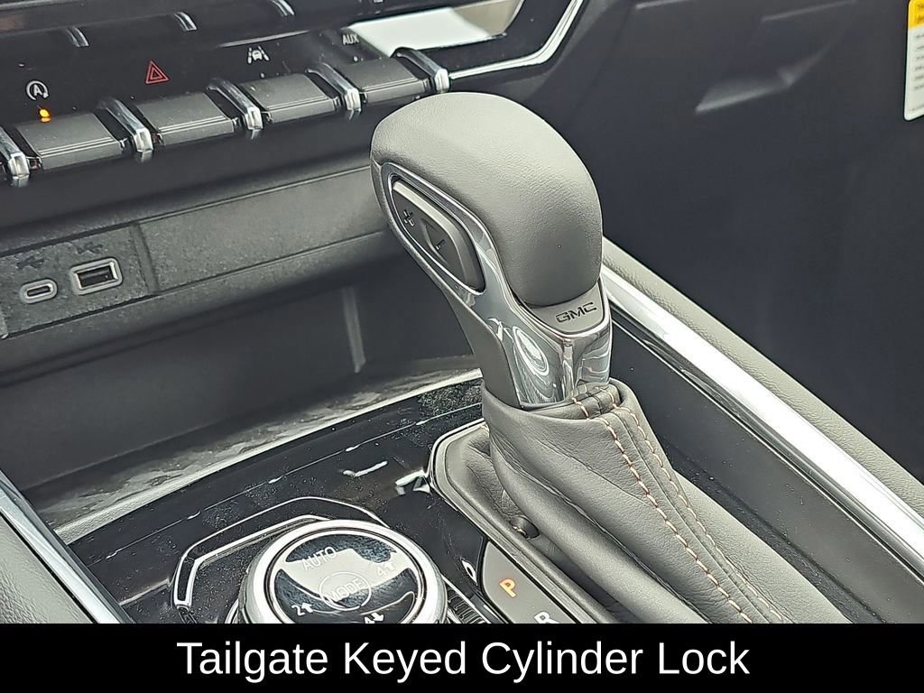 2025 GMC Canyon AT4 - Photo 23