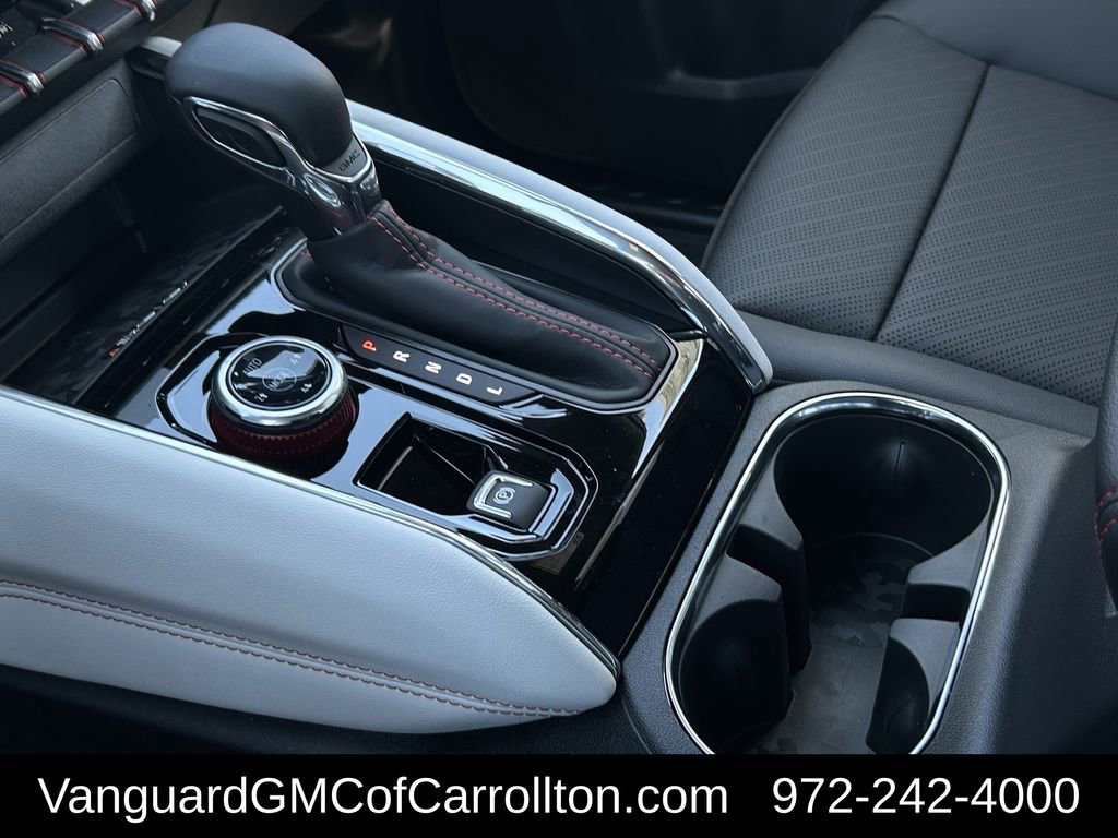 2026 GMC Canyon AT4X - Photo 14