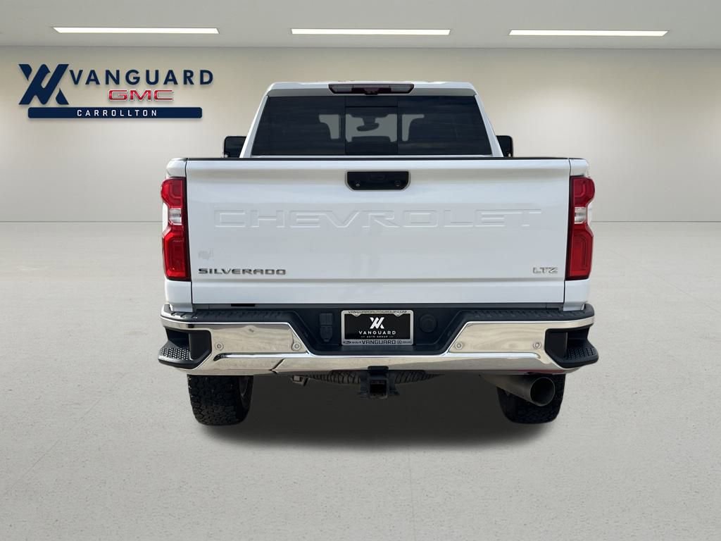 2020 Chevrolet Silverado 2500HD LTZ photo 4