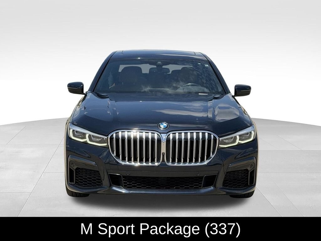 Used 2022 BMW 750 i xDrive Sedan