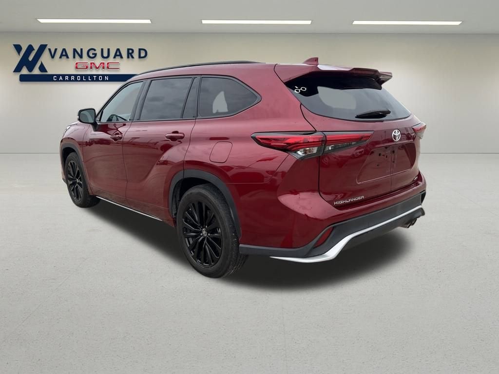 Used 2021 Toyota Highlander XSE SUV