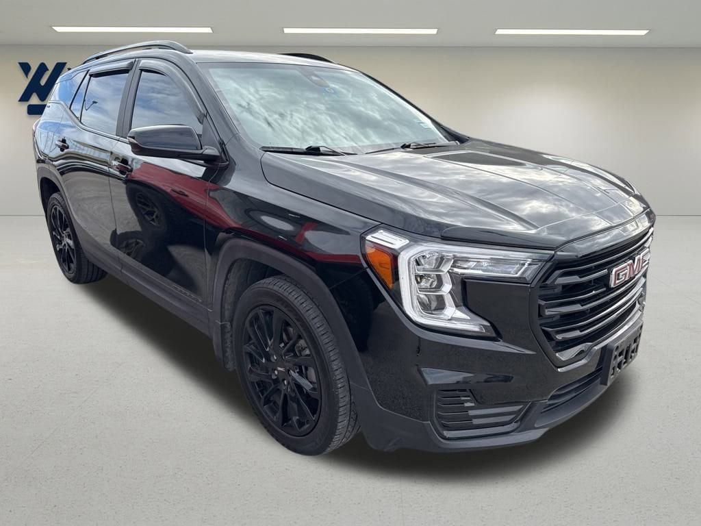 2023 GMC Terrain SLE's photo