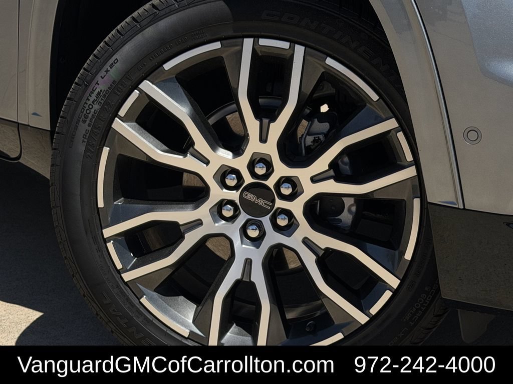2026 GMC Acadia Denali Ultimate - Photo 9