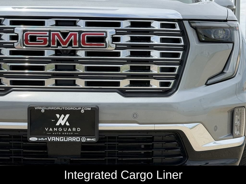 2026 GMC Acadia Denali - Photo 9