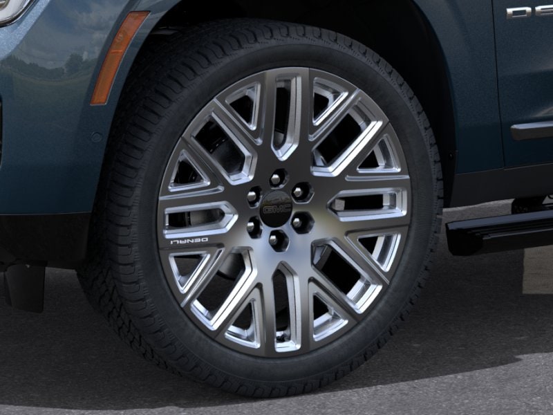 2026 GMC Yukon XL Denali Ultimate - Photo 9