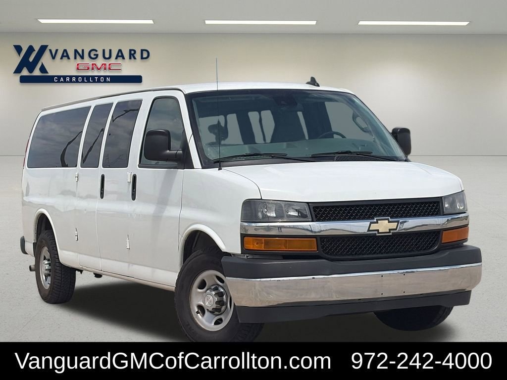 Used 2020 Chevrolet Express Passenger 3500 1LT Van
