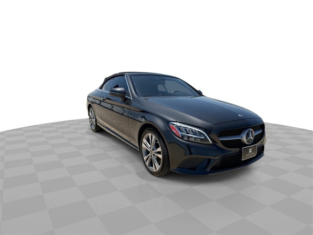 2020 Mercedes Benz C 300 photo 2