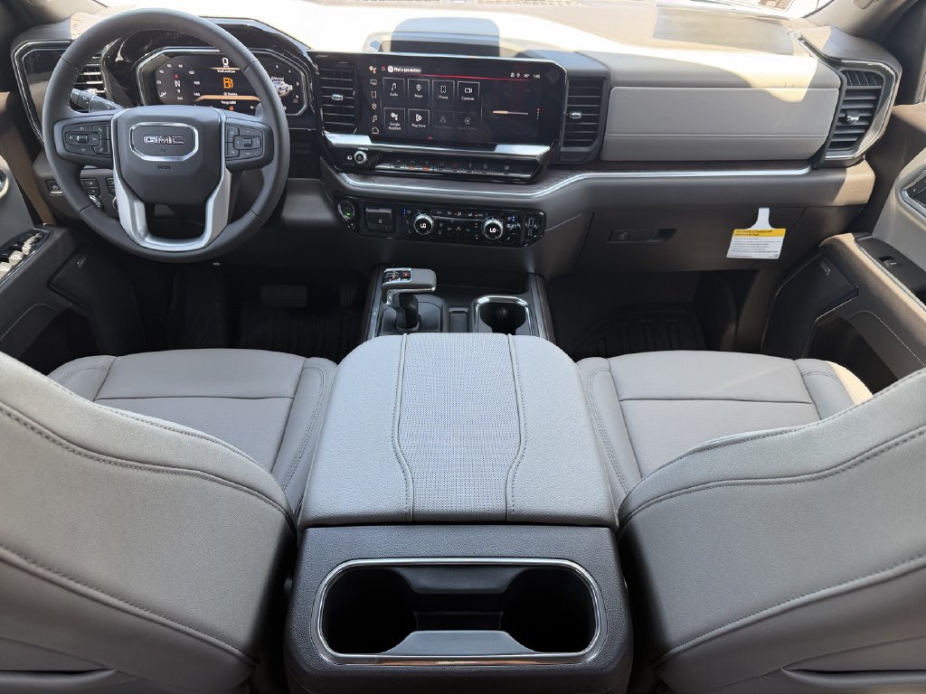2026 GMC Sierra 1500 SLT - Photo 10